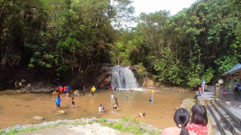 serendah waterfall